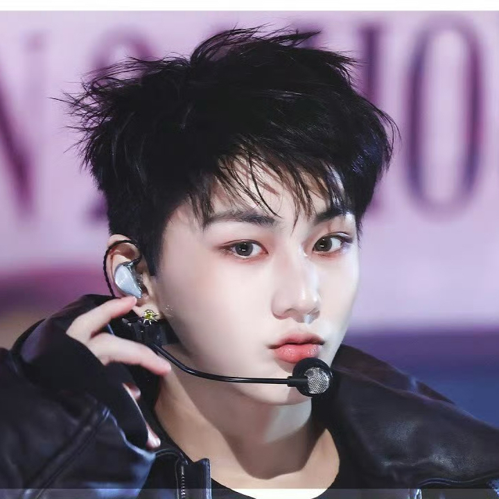 정원 (ENHYPEN) 최근 활동샷