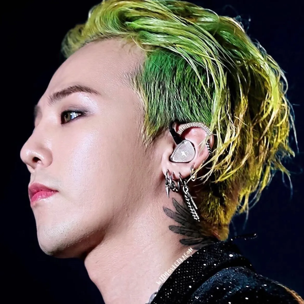 Recent activity shot of G-DRAGON (BIGBANG)
