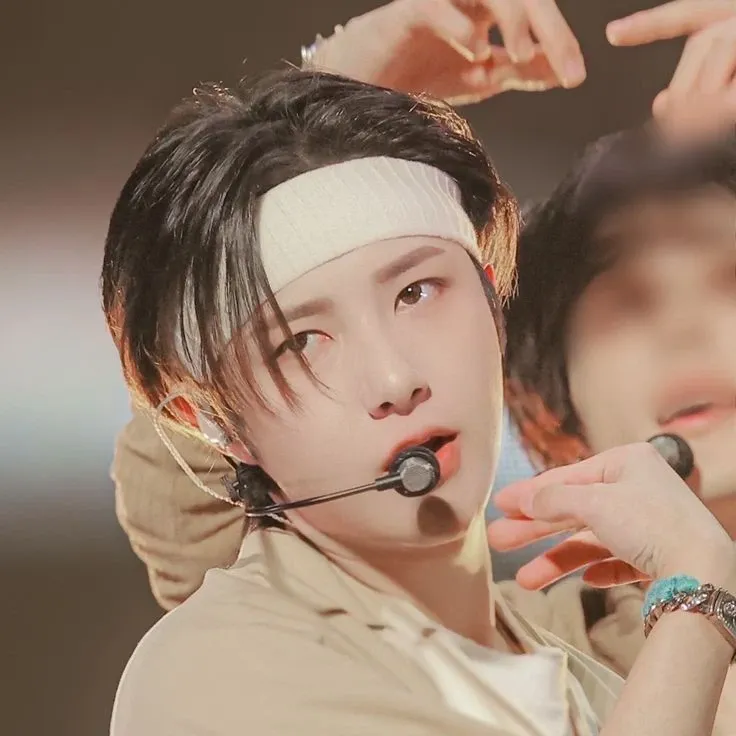 Recent activity shot of Renjun (NCT DREAM)