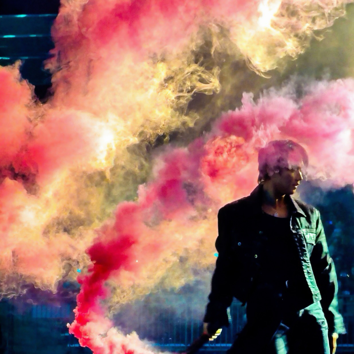 Latest photo of Lee Know (Stray Kids)