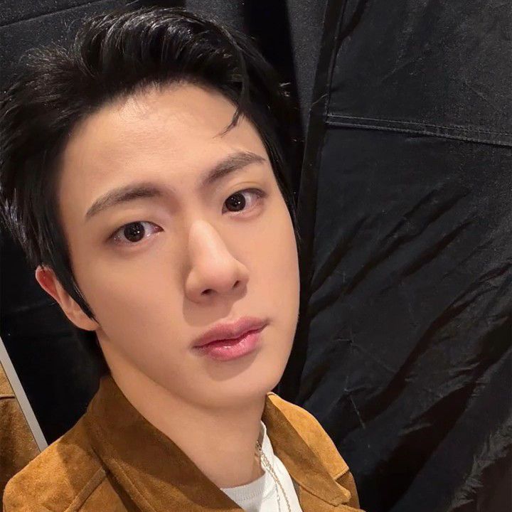 Foto aktivitas terbaru BTS