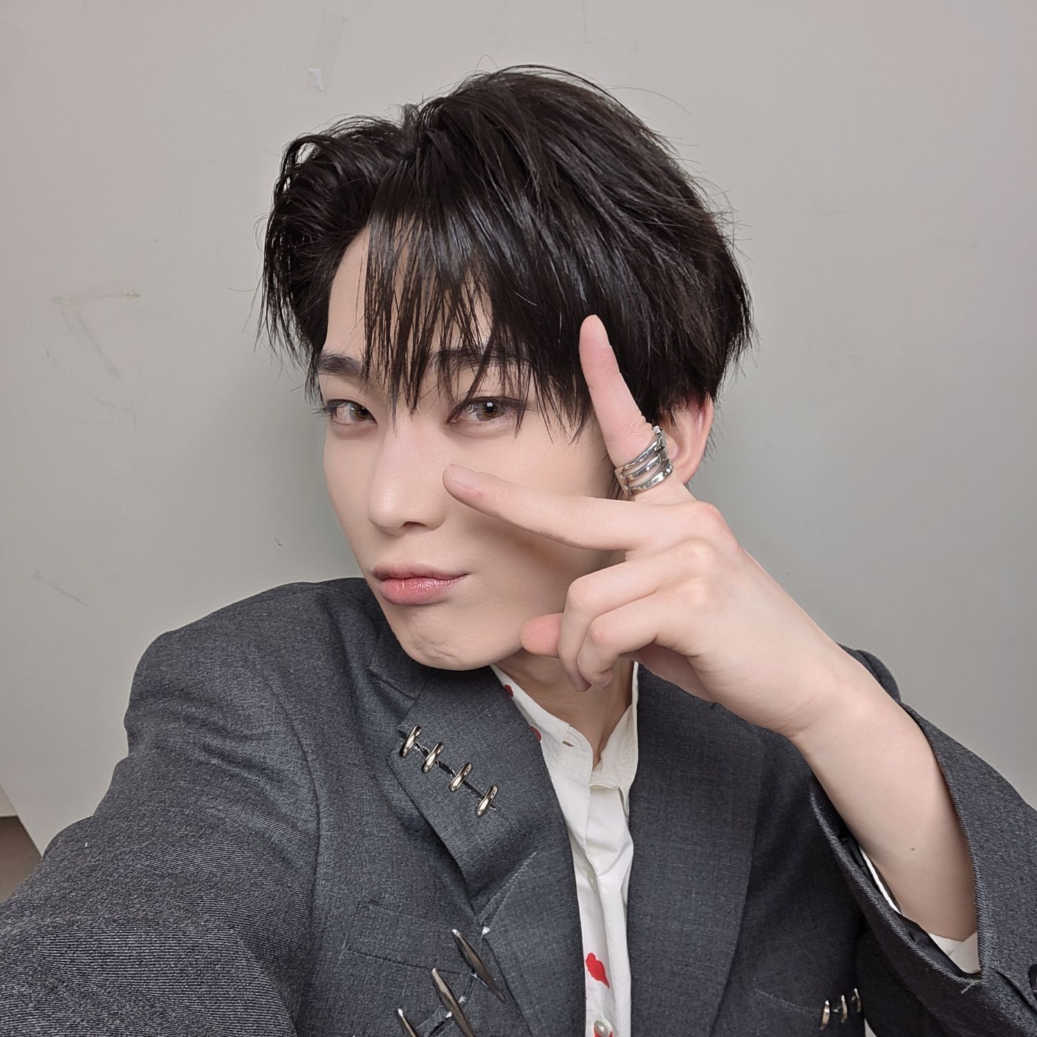 선우 (ENHYPEN)의 비하인드 컷