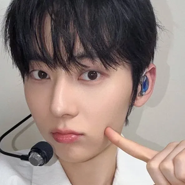 黃旼炫的幕後花絮