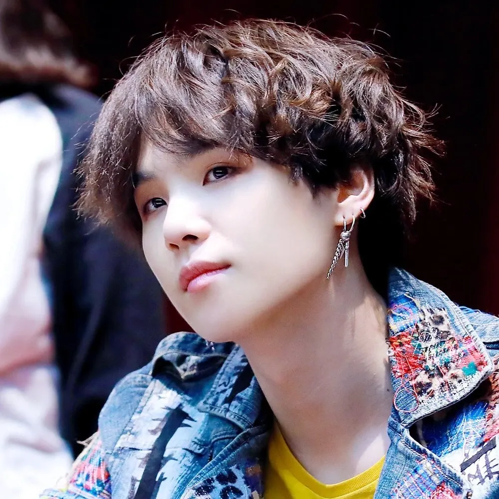 Momen yang diabadikan oleh penggemar SUGA (BTS)