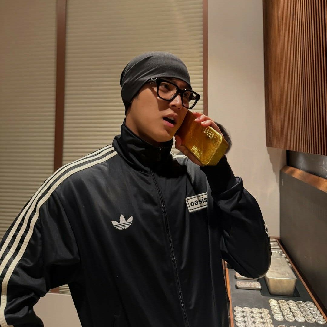 Recent activity shot of Mingyu (SEVENTEEN)