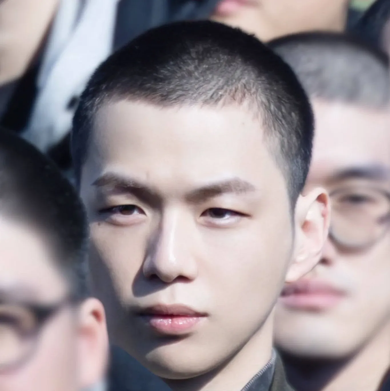 강다니엘의 비하인드 컷