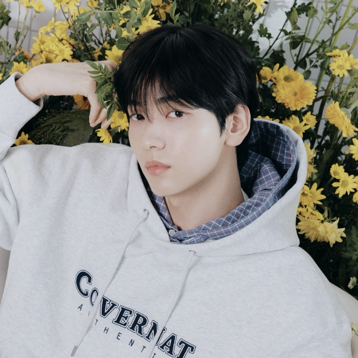 秀彬 (TOMORROW X TOGETHER)的幕後花絮