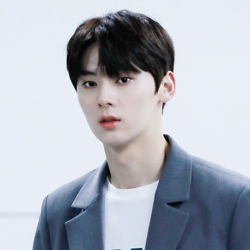 황민현의 최신 사진