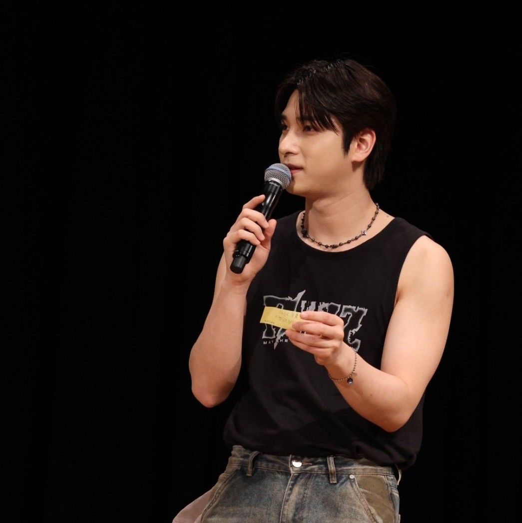 A moment captured by Hangyul (POLARIX)'s fan