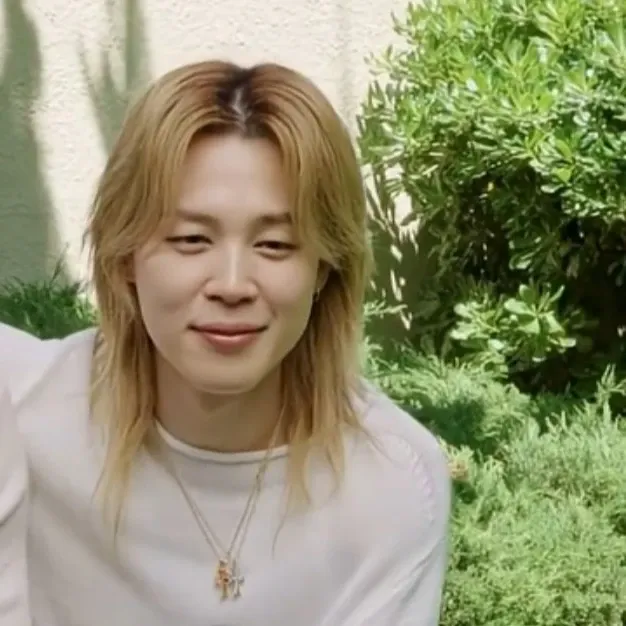 Foto terbaru Jimin (BTS)
