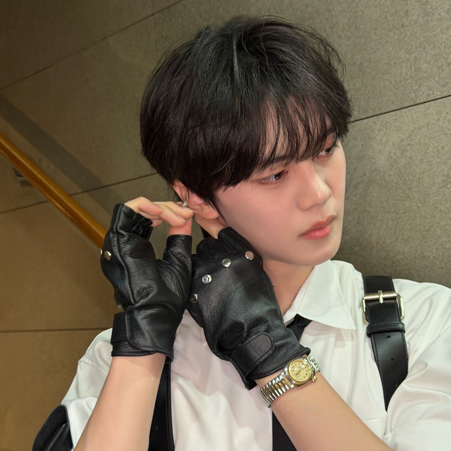 A moment captured by Kim Gyuvin (AND2BLE)'s fan