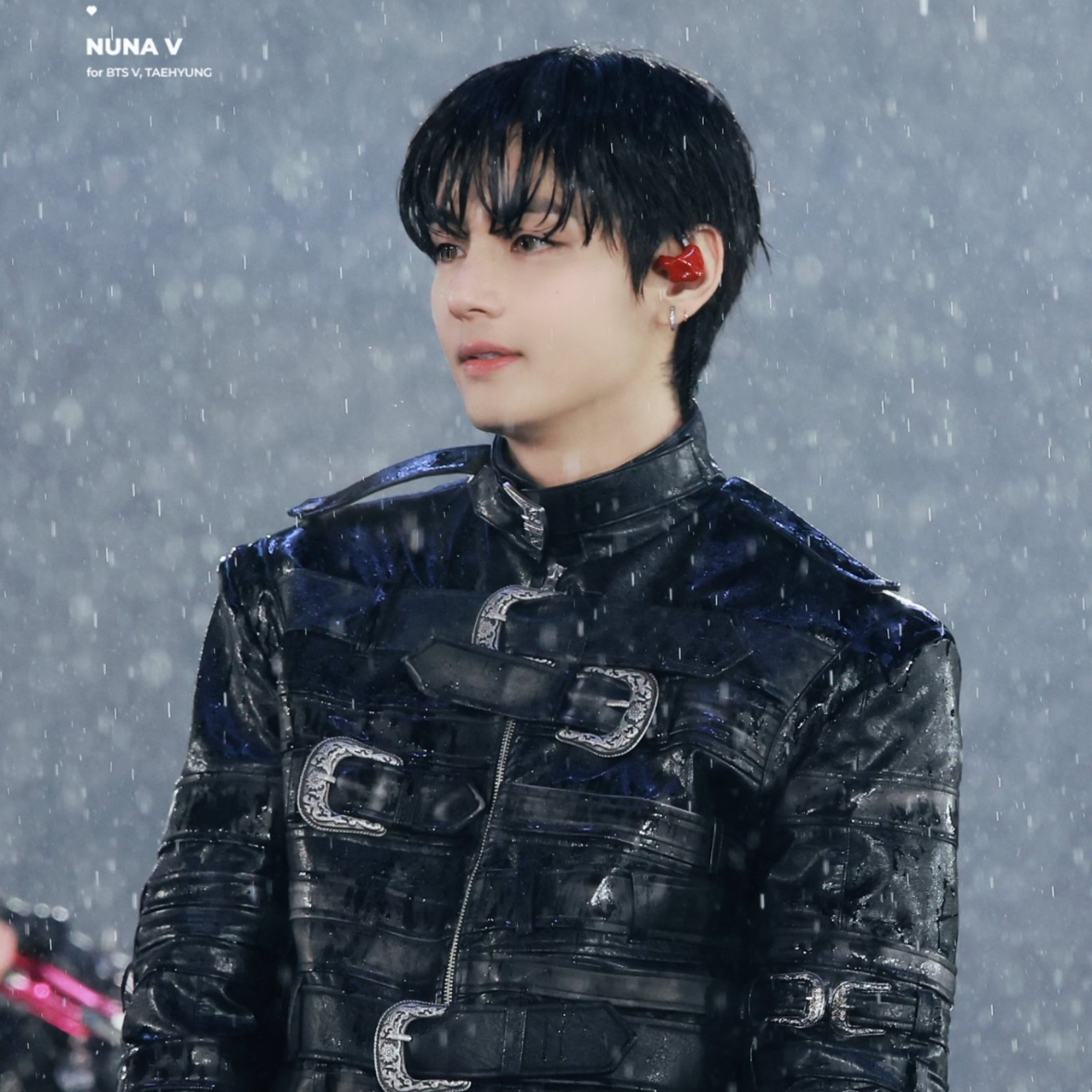 뷔 (방탄소년단) 팬이 찍은 순간