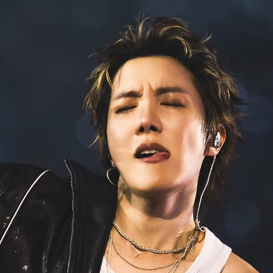 제이홉 (방탄소년단) 최근 활동샷