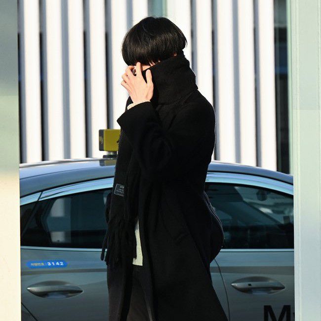 Behind-the-scenes cut of Yunho (ATEEZ)