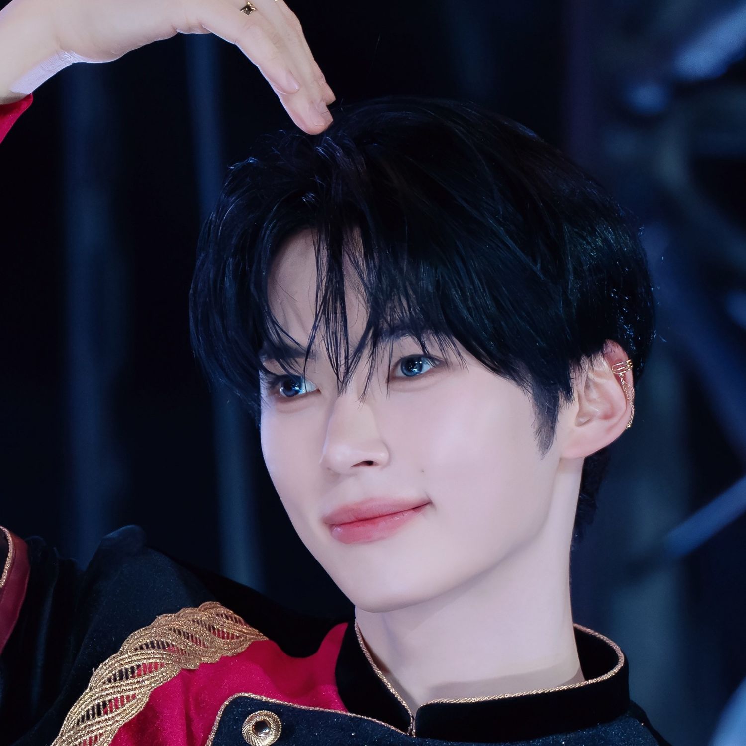 A moment captured by Sung Hanbin (ZEROBASEONE)'s fan