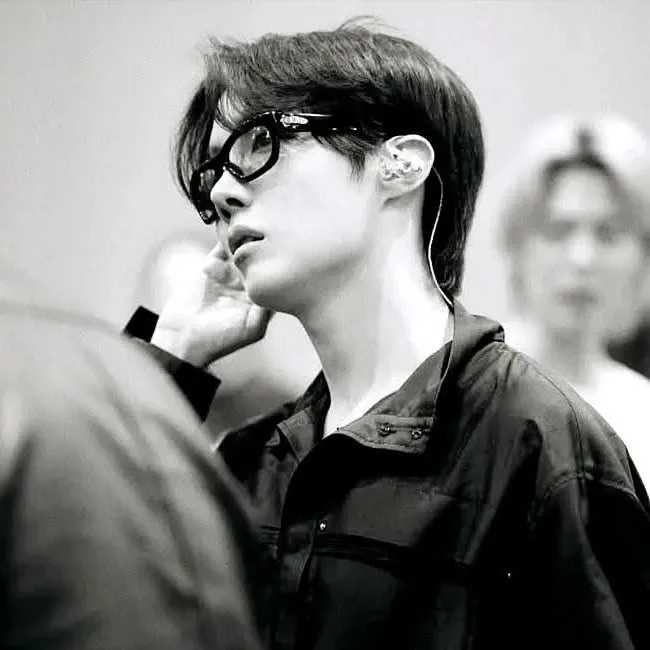 제이홉 (방탄소년단)의 비하인드 컷