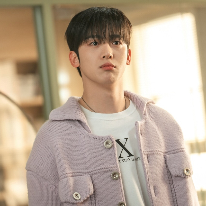 Behind-the-scenes cut of Kim Yohan (WEi)