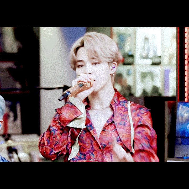 Foto aktivitas terbaru Jimin (BTS)