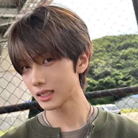 Behind-the-scenes cut of Jisung (NCT DREAM)