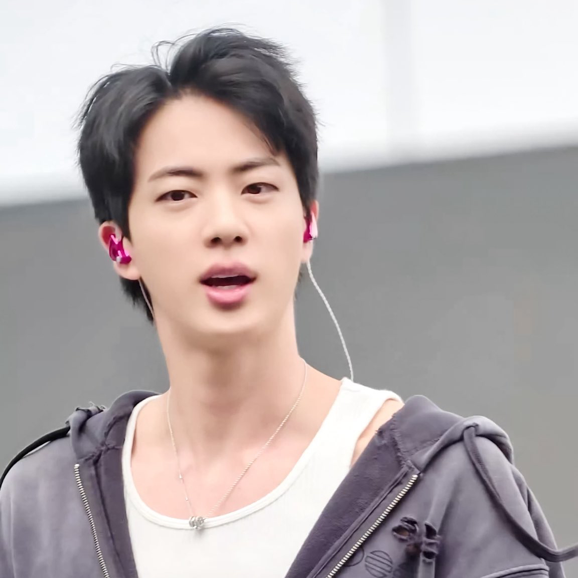 Foto terbaru Jin (BTS)