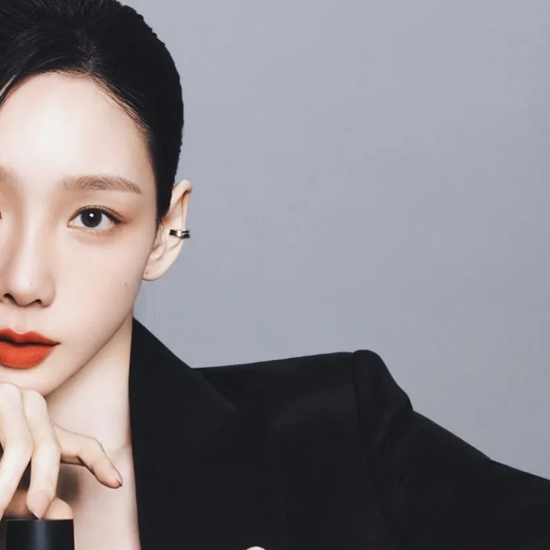 Behind-the-scenes cut of Taeyeon (Girls' Generation)