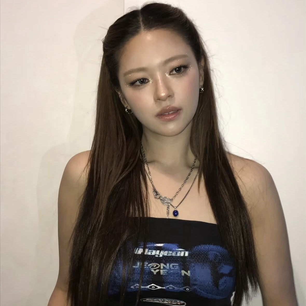 A moment captured by Jeongyeon (TWICE)'s fan