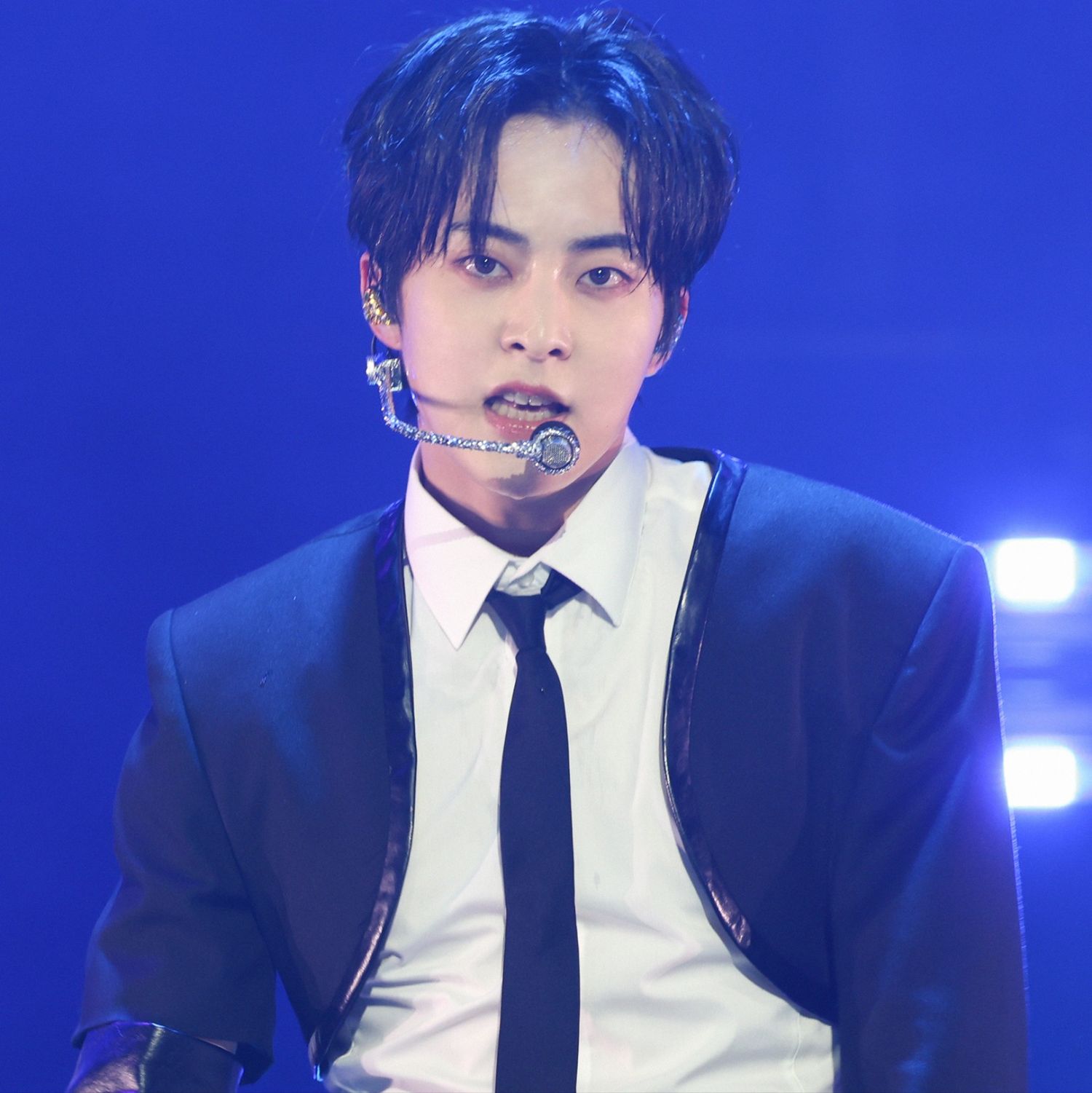 Behind-the-scenes cut of Xiumin (EXO)