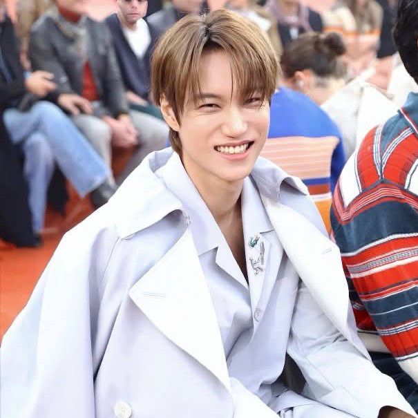 Foto aktivitas terbaru Kai (EXO)