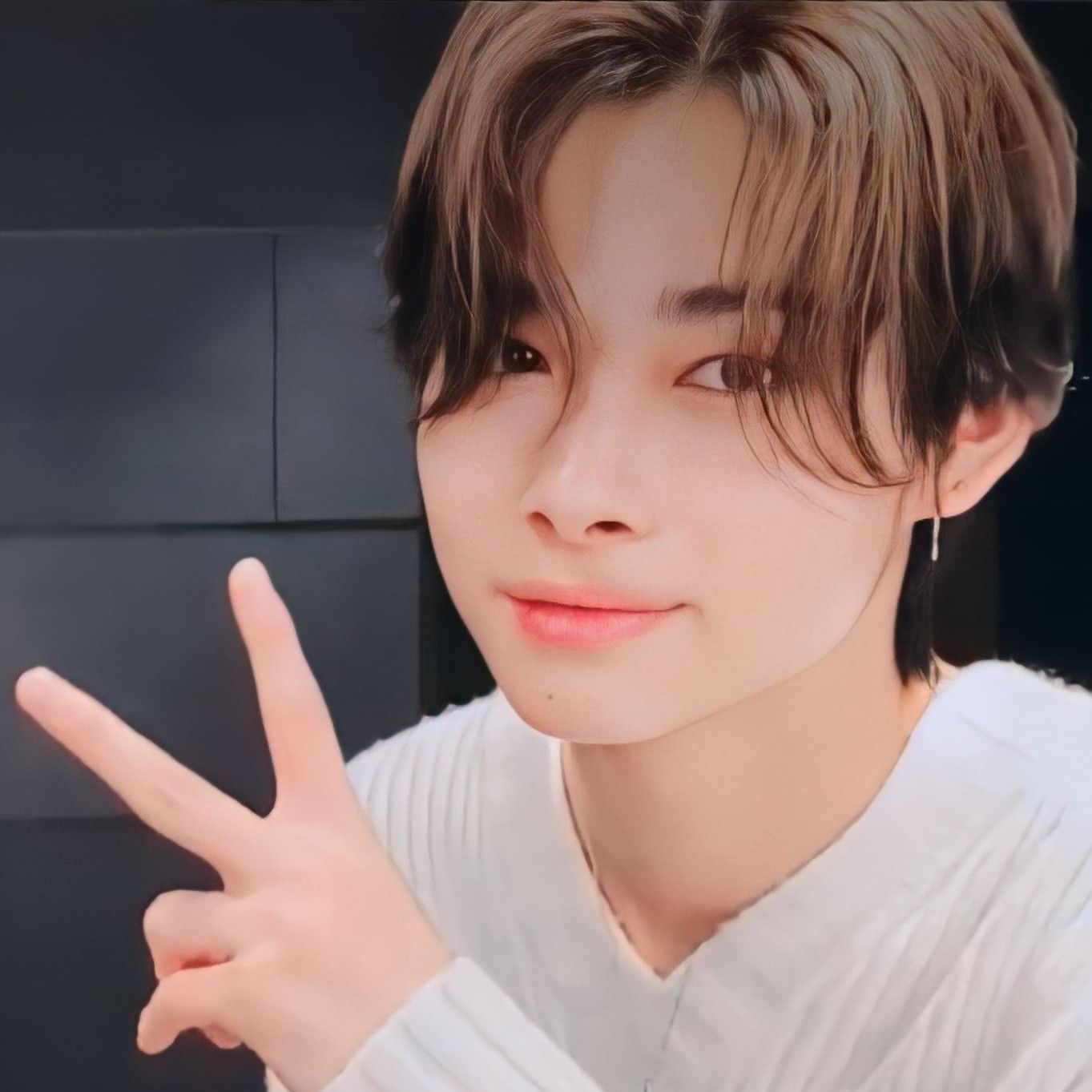 NI-KI (ENHYPEN)的最新照片