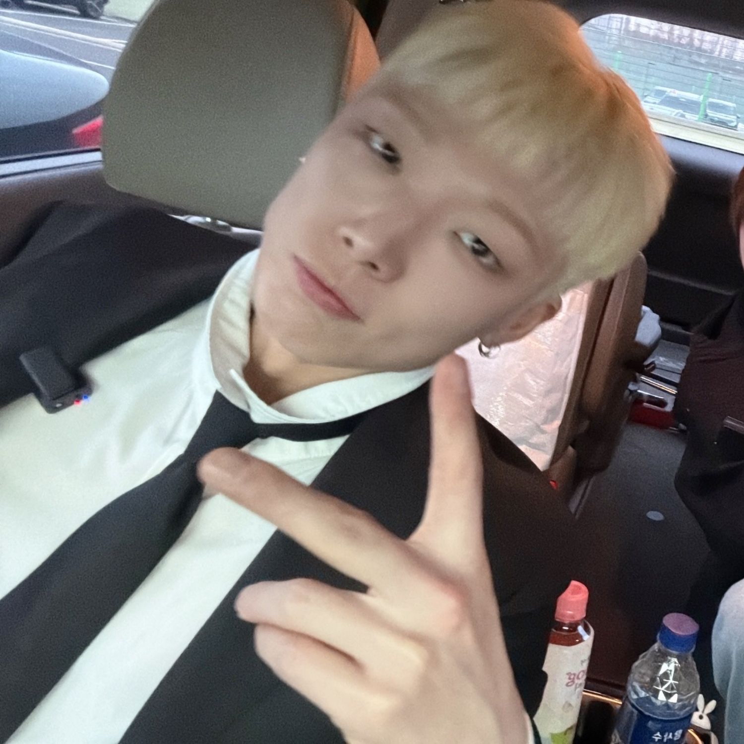 Latest photo of BOBBY (iKON)