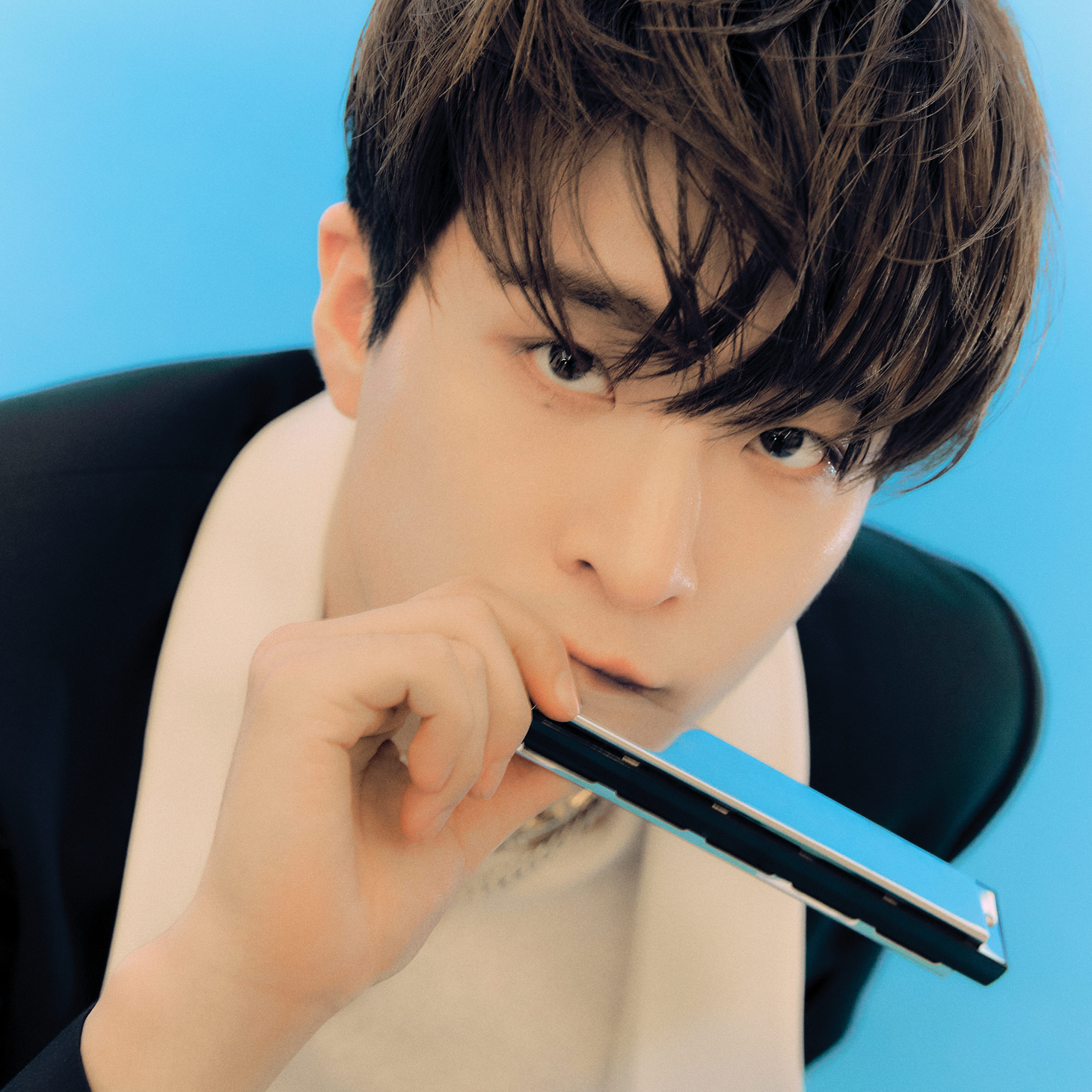 Behind-the-scenes cut of Youngjae (GOT7)