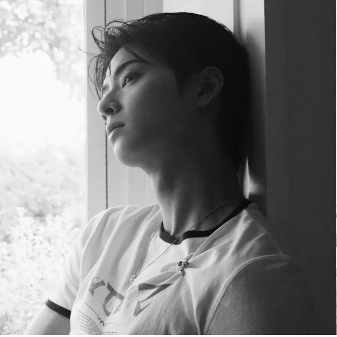 Behind-the-scenes cut of Eunwoo (ASTRO)