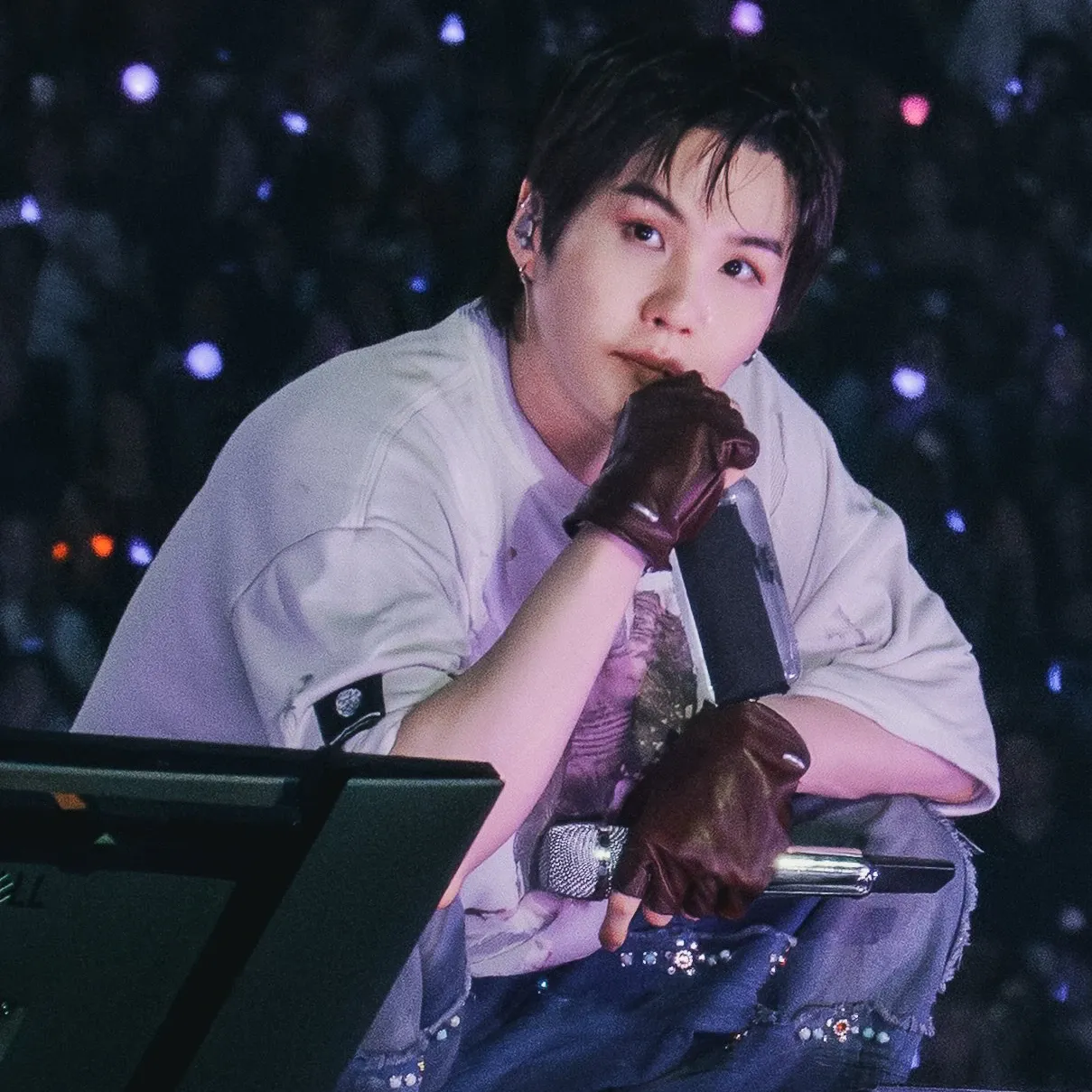 Potret di balik layar SUGA (BTS)