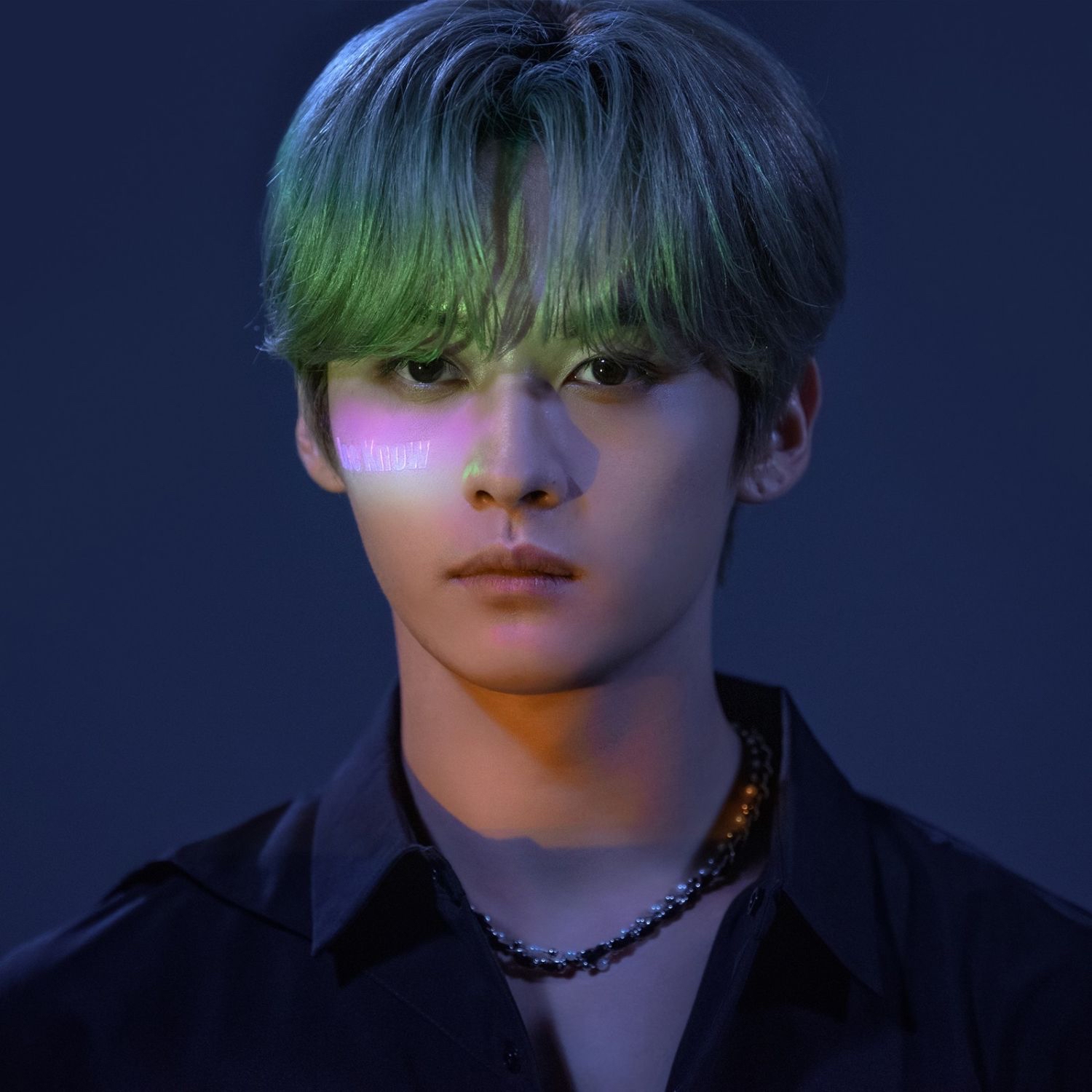 Behind-the-scenes cut of Lee Know (Stray Kids)