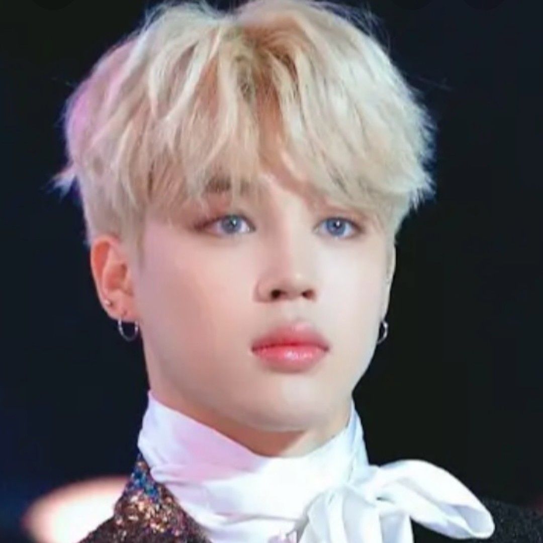 Foto aktivitas terbaru Jimin (BTS)