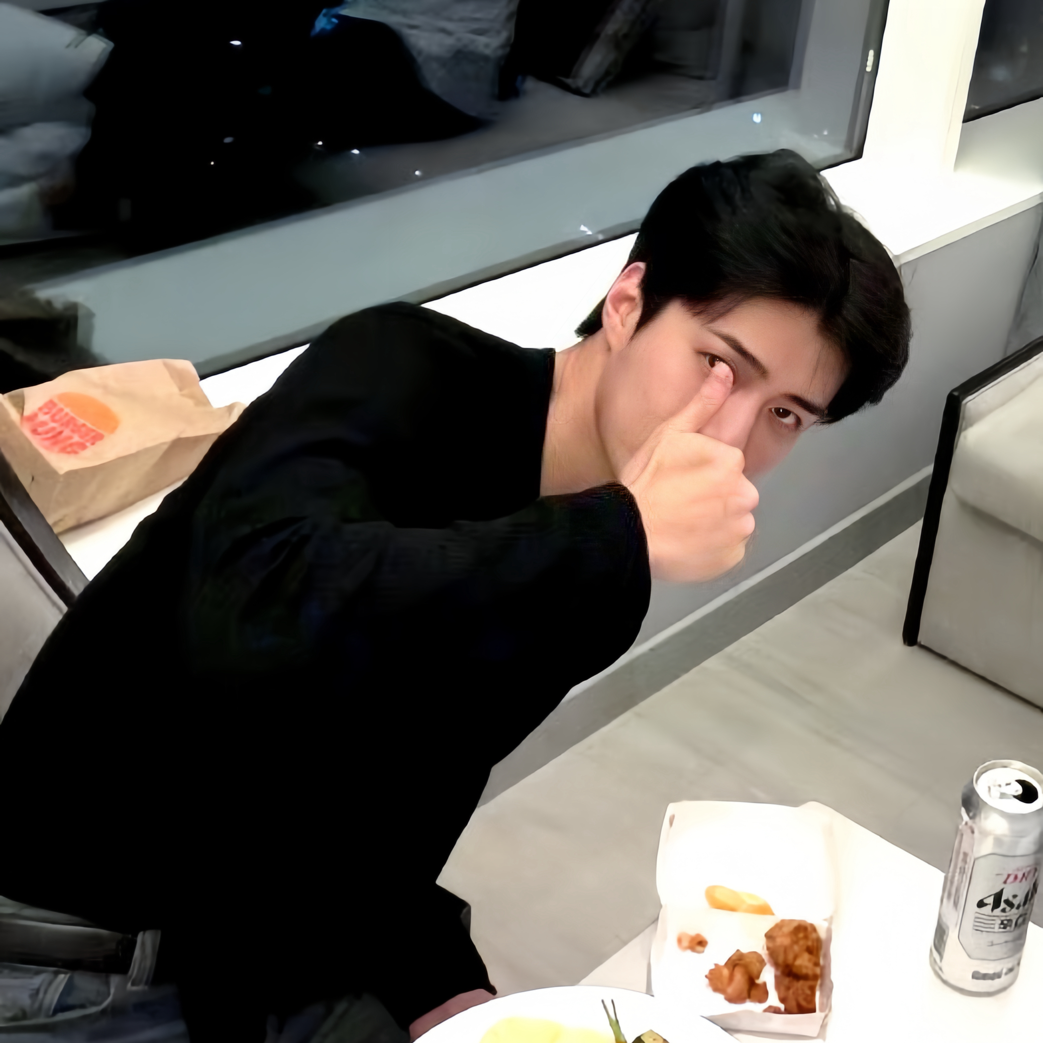 A moment captured by Sehun (EXO)'s fan