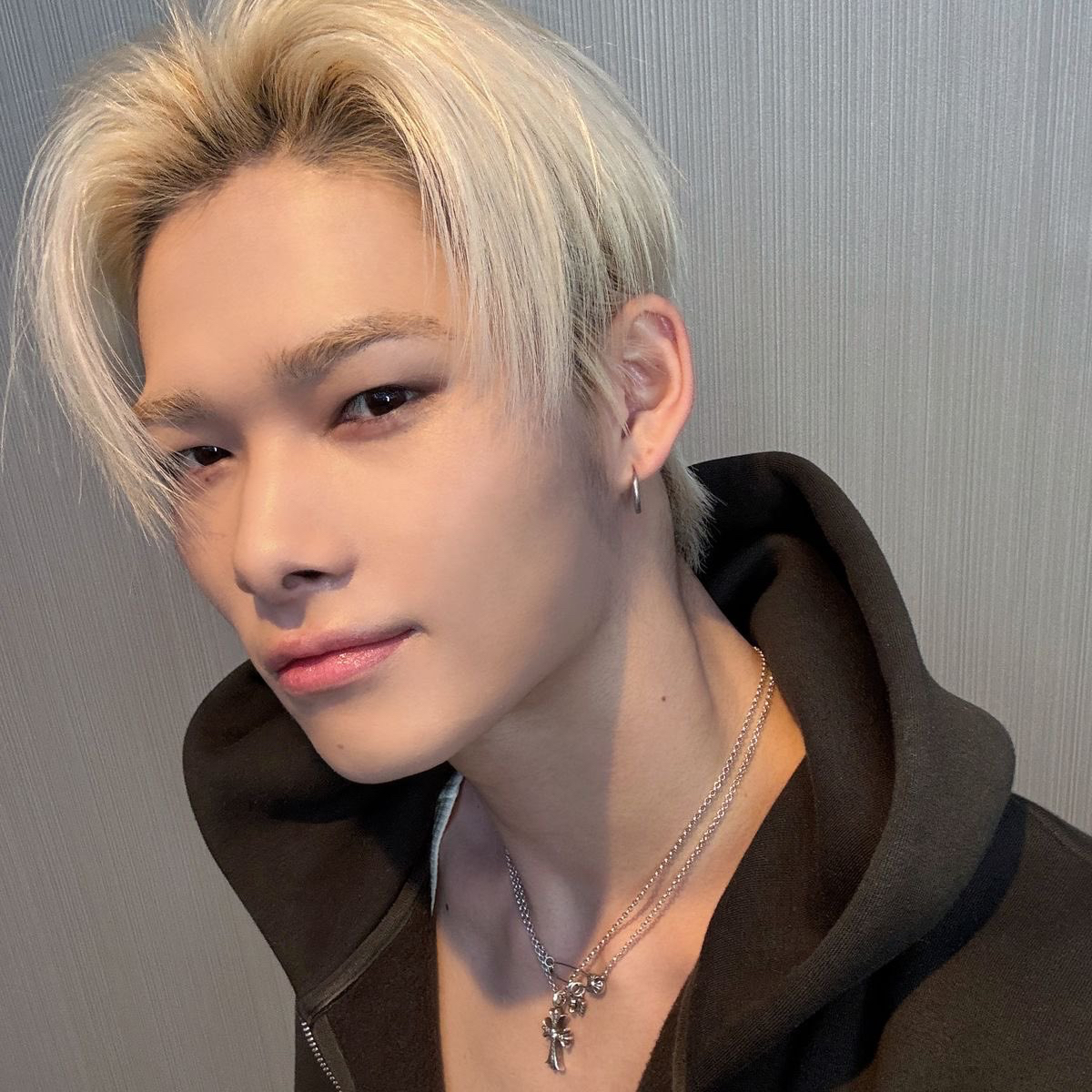 Foto aktivitas terbaru NI-KI (ENHYPEN)