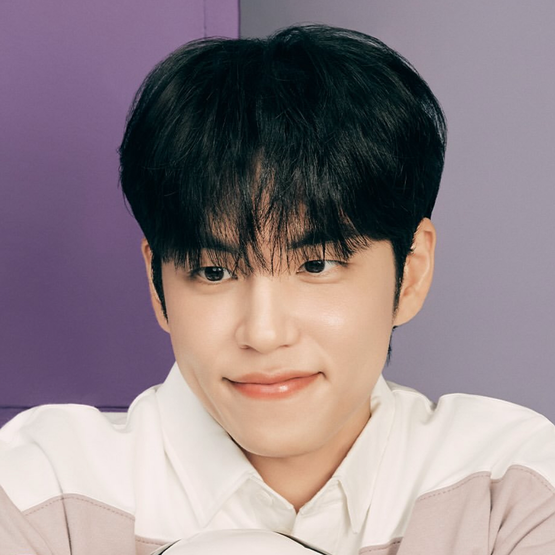 원필 (DAY6)의 비하인드 컷