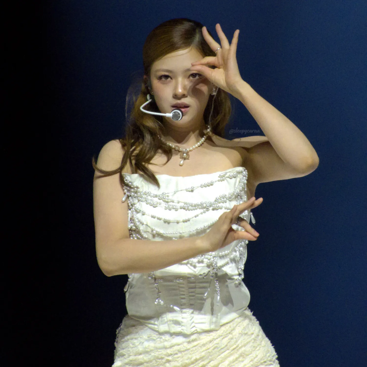 Behind-the-scenes cut of Jeongyeon (TWICE)