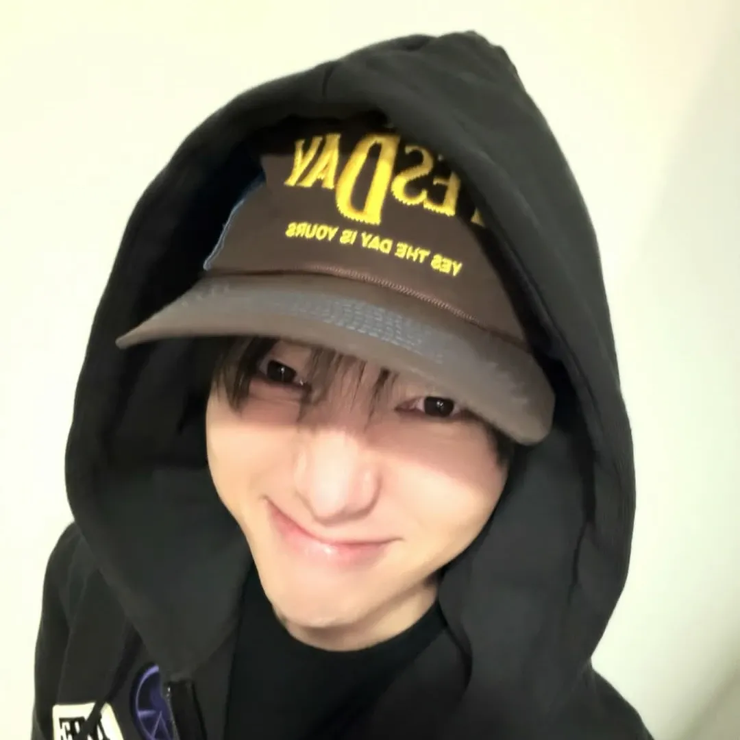 Behind-the-scenes cut of Yesung (Super Junior)