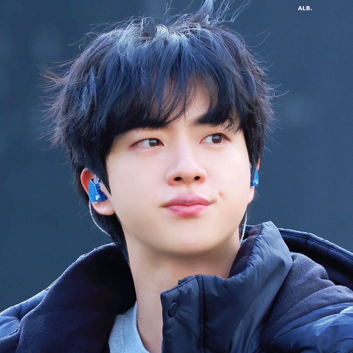 Potret di balik layar Jin (BTS)