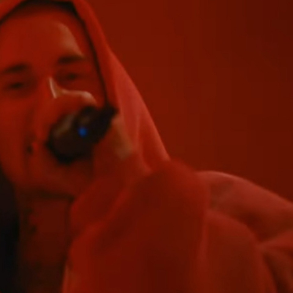 저스틴 비버의 비하인드 컷