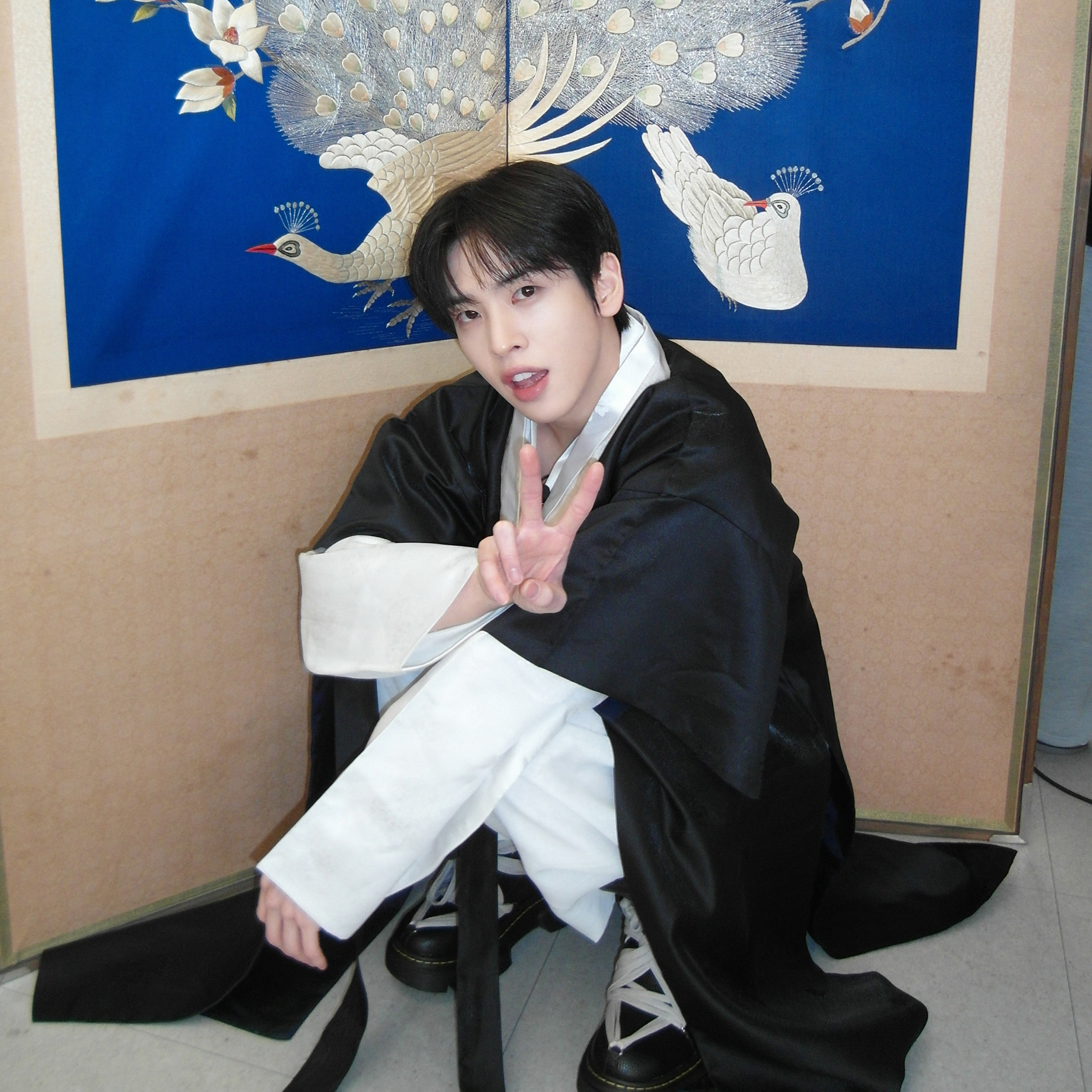 Latest photo of Allen (CRAVITY)