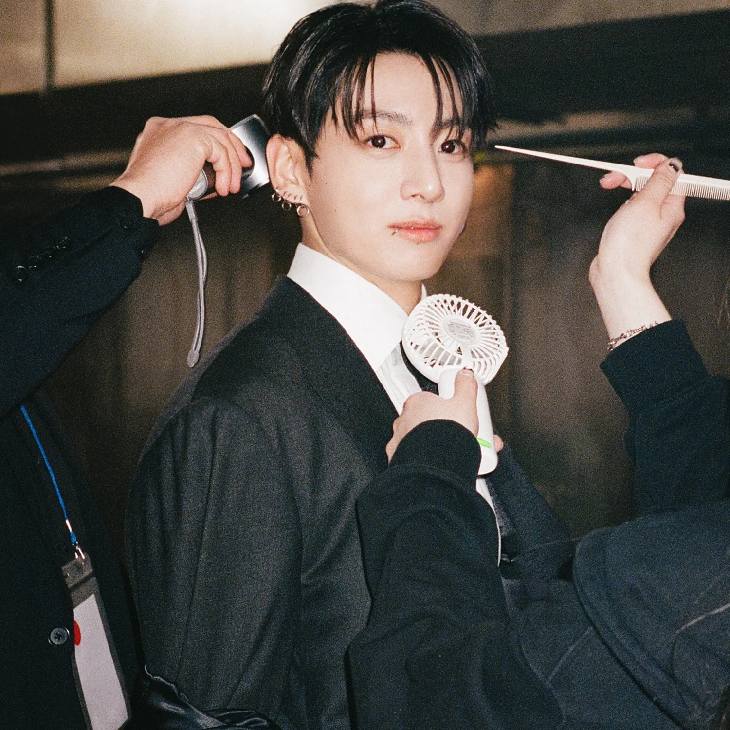 Behind-the-scenes cut of BTS