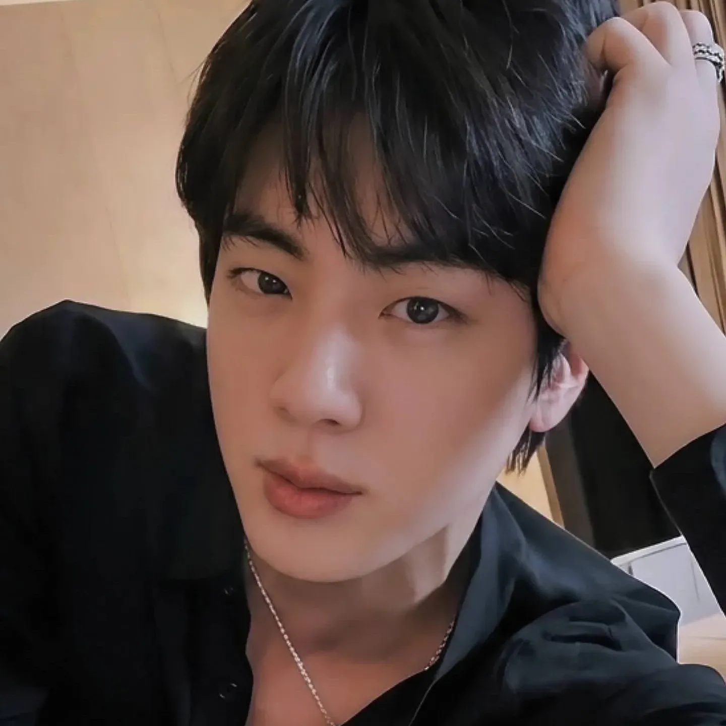 Potret di balik layar Jin (BTS)