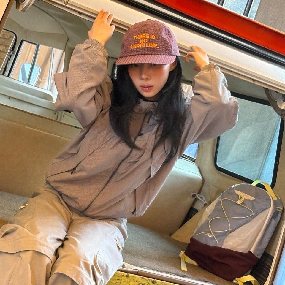 Winter (aespa)的最新照片