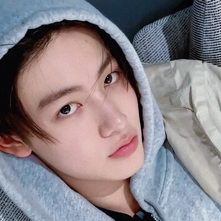 Recent activity shot of Seonghyeon (CORTIS)