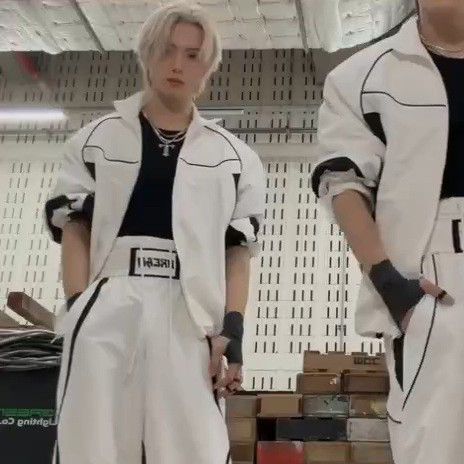 Behind-the-scenes cut of Jisung (NCT DREAM)