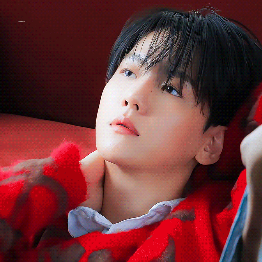 Latest photo of Baekhyun (EXO)