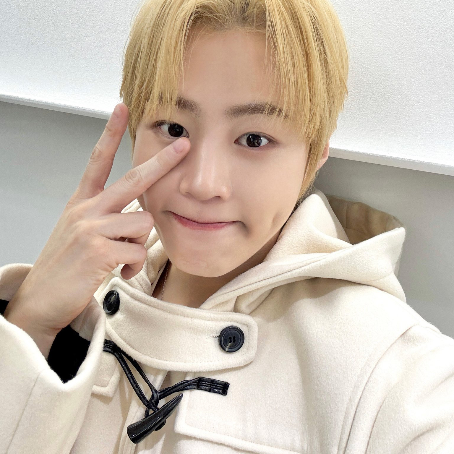 하성운의 최신 사진